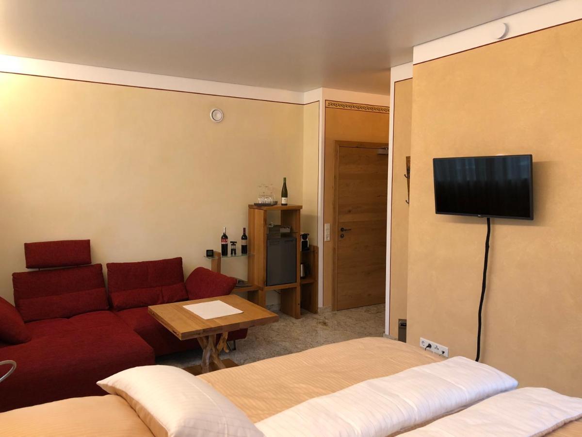 Gaestehaus Alte Glaserei Neustadt an der Weinstraße Esterno foto